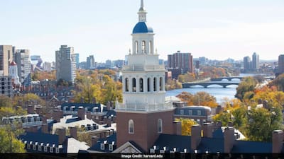 Harvard Urges International Students to Return to US Ahead of September 15 Visa Deadline 1 vpsi42ao harvard
