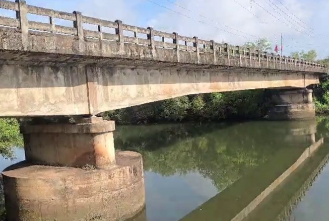 Structural Damage Hits Aroba Bridge; Locals Demand Urgent Repairs 1 FGFBVFGFG