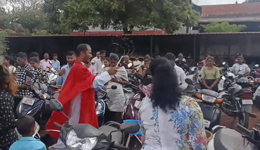 Thousands of Faithful Gather at Shiroda for Feast of the Exaltation of the Holy Cross 1 Screenshot 2026 09 14 124242