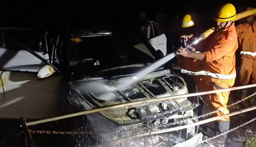 Car Catches Fire Near Old Chowgule College After Firecracker Incident 1 Screenshot 2026 09 19 113920