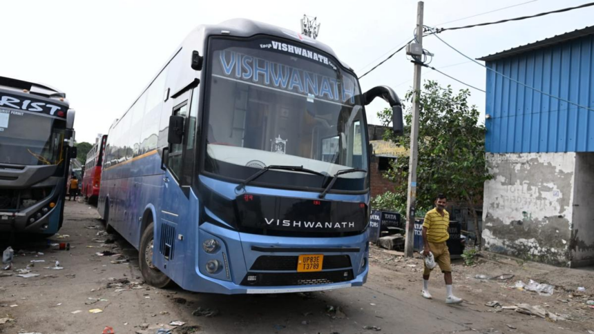 Delhi Tightens Bus Safety Rules After Greater Noida Gangrape 1 image 5