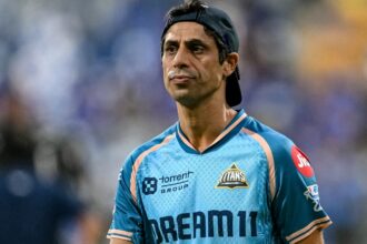 j6glqj9c ashish nehra gt afp 625x300 07 September 26
