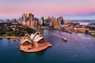 m Sydney destination l 571 857