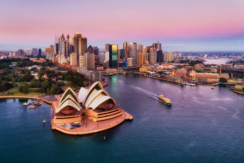 Indian Man Compares Work Struggles in India and Australia, Says Rewards Are Vastly Different 1 m Sydney destination l 571 857