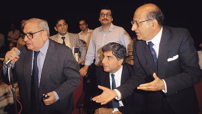 Before Noel Tata vs Chandra, Ratan Tata fought his own battle to control the Tata Group 1 russi mody left and ratan tata centre during one of the most dramatic power struggles in the his 18133698