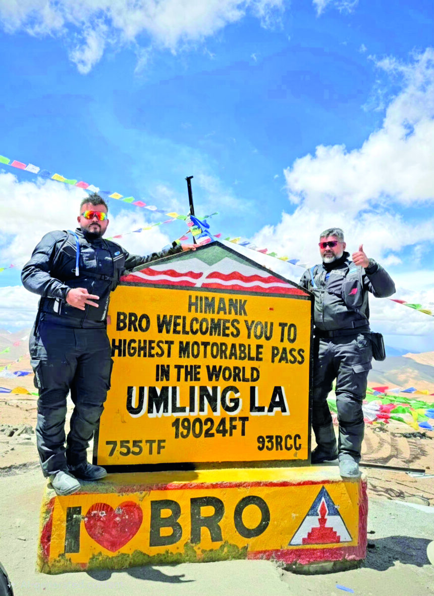 two Goans who rode to Leh Ladakh 1